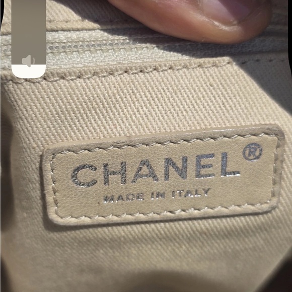 Vintage Authentic Chanel Quilted Tote Bag Cream Chain Strap Leather zip around - Picture 15 of 16